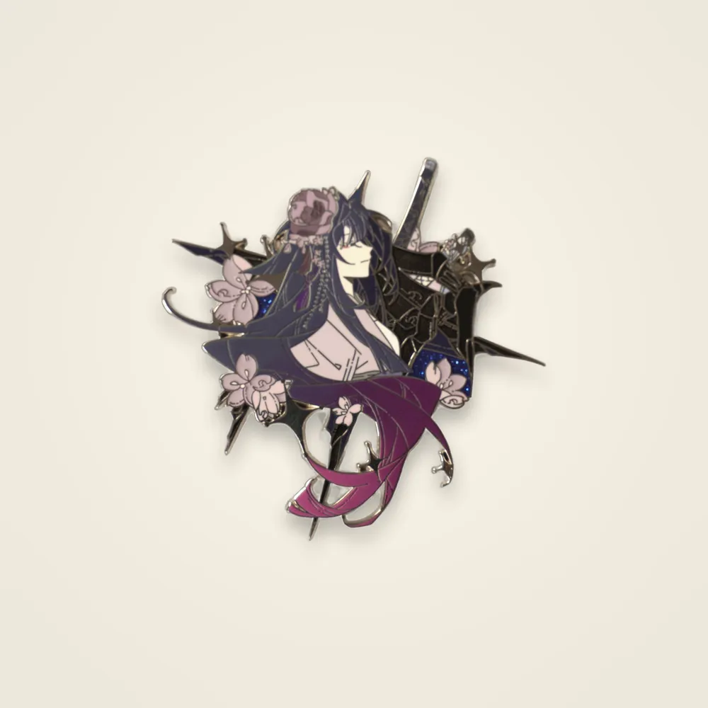 Rose-Crown Warrior Pin